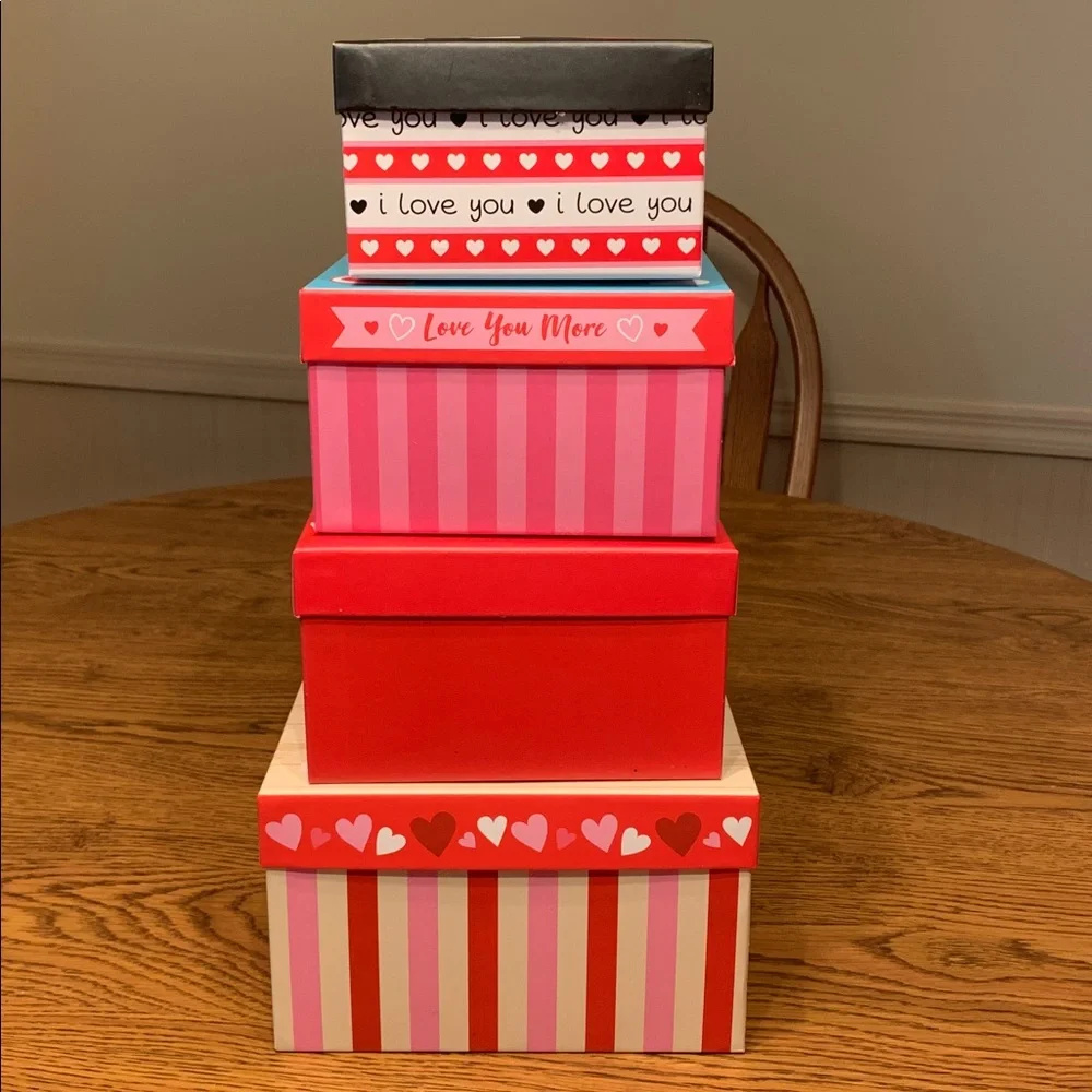 Love stacking Gift Boxes 4 Pk NEW Various Sizes for all occasions or Decorating